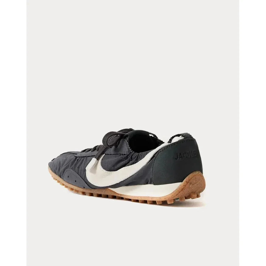Jacquemus x Nike Moon (Unisex)